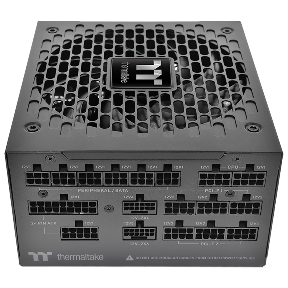Fonte Gamer Thermaltake Toughpower 1650W Modular 80 Plus Titanium PCIe 5.0