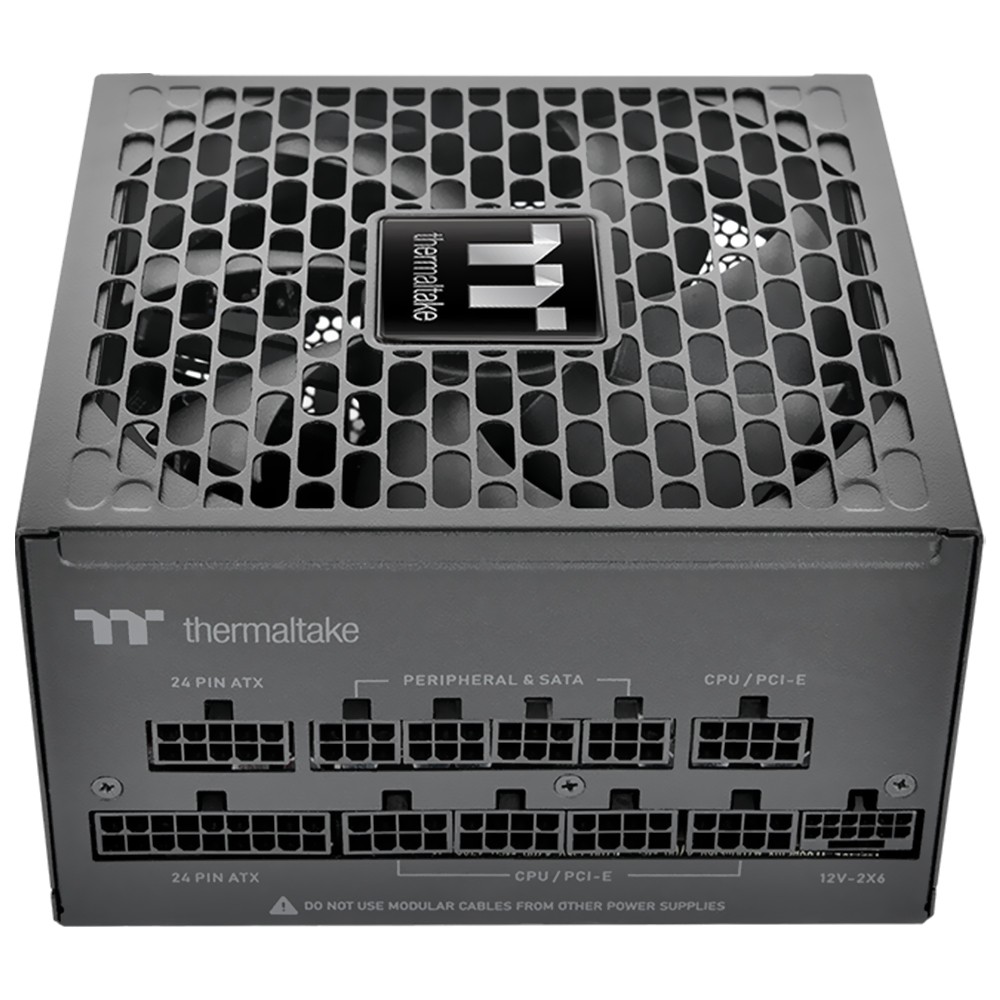 Fonte Gamer Thermaltake Toughpower 850W Modular ATX 3.1 80 Plus Platinum Preto